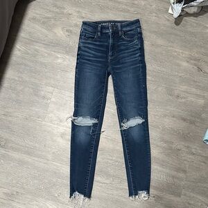 American Eagle Outfitters Women's Ripped Dark Blue Skinny Jeans